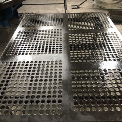 Πιάτο 3mm χάλυβα ASTM SS304H SS cold-rolled γύρω από τρυπημένο με διατρητική μηχανή το τρύπα φύλλο AISI